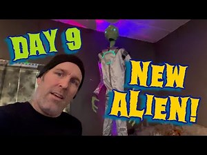 NEW ALIEN ARRIVAL! 👽 Outpost 51 Museum + "What’s Your Favorite?" with Killer Kayla (Day 9)
