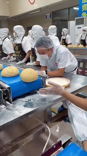 Easy jobs in the world people do do in china #people #easy #jobs #china | Fact Riddle