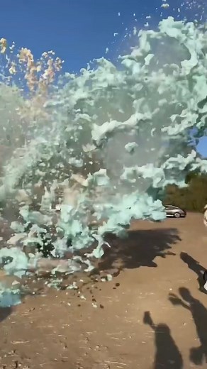 14K views · 309 reactions | Car vs Elephant toothpaste離藍 | The Science Guy | Facebook