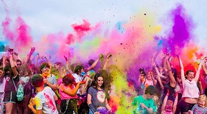 Colors in English: 80 plus different shades to brighten your wardrobe - Learn languages with italki