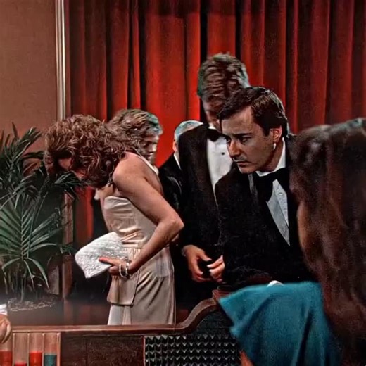 reelbinge on Instagram: "MacGyver (1985) | The Zipper, the Dice, and the Diamond Heist 🎲 . . Follow @reelbinge.6 for more classic clips! 😁 . . Angus MacGyver, the master of improvisation, is on a high-stakes mission to recover stolen diamonds from a secure casino vault. To create a necessary distraction, he uses a simple paperclip and a loose thread to sabotage a socialite's dress, causing a scene that draws every eye in the room. 😮 This video showcases MacGyver’s genius in action. Using a ba