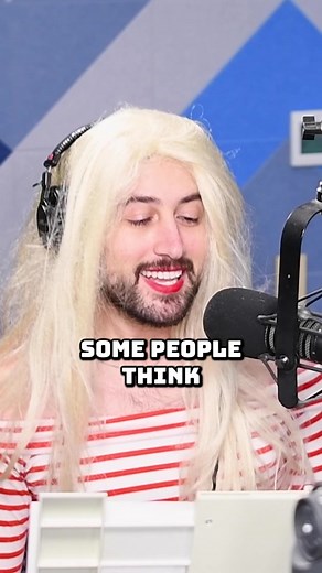 Taylor Swift's Boyfriend Plays in Super Bowl Parody