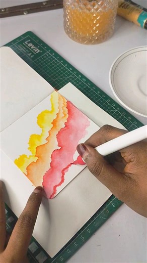 Painting golden autumn on paper 🍂✨ easy art for beginners