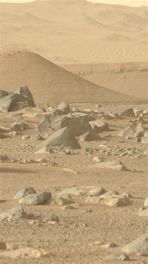 Mars Like You’ve Never Seen It Before - 130 #Mars Title: Cloud Walk Artist: Paul Fowler | Gihan Weerasekara
