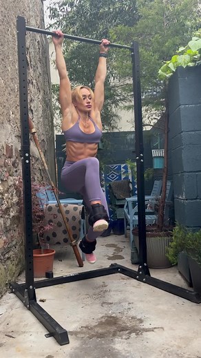 Hanging Ab exercise. 8-12 reps per leg