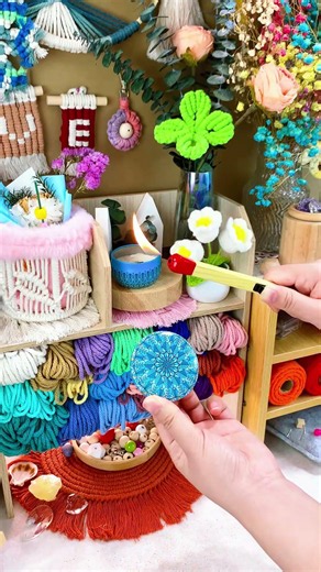 Day 81✨Easy Beginner Boho Plant Hanger | Handmade Garden Decor#macramediy #weaving #planthanger #diy
