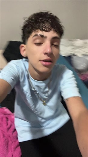 Videos de Dylan Torres (@dylanatg25) con “original sound - 𝓨𝔁𝓭𝓲𝓲🧑🏻‍🦱🫀.”