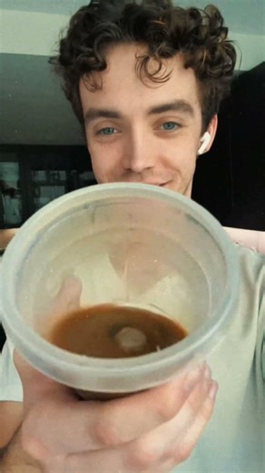 My Coffee Only Moved In One Direction 😳 #coffee