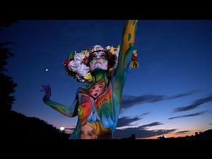 Naked models become living art at S. Korea festival