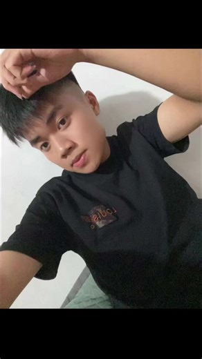 #xhtiktok #xhhhhhhhhhhhhhhhhhhhhhhh : Học giỏi là nền tảng 📚 Bóng đá là đam mê ⚽ Hoàng Linh – hậu vệ cánh chủ chốt, số 10 không phải dạng vừa 🔥 Xuất phát từ Hồng Minh - Dzai anh có thừa - tinh thần thì cứng rắn - nhưng vẫn đổ gục trước trái tim em. Linh Jr – No.10 Trên sân là chủ chốt… Trong tim lại là người bị thay ra 💔. Trái tim cứng rắn cứ ngỡ loóndaleite , nhg lại vỡ vụn trc ng ko thuộc về mình Cuộc đời cữ như 1 tp văn học bi kịch , đau thg , bi thảm và cũng hạnh phúc