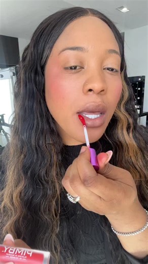 RETRO Long wear lipstick that never dries the lips Experience the luxury and long-lasting color of PIMBY Enticing Matte Lipstick. This high-quality lipstick offers a matte finish in a range of beautiful shades. Elevate your look with a lipstick that stays vibrant all day. #PIMBYRetro #BrightRedLips #RedMatteLipstick #RetroRed #LongWearLips #CreamyNotDrying #RedLipClassic #HolidayRedLips #RedLipGlowUp #PIMBYLipstick #BoldRedLips #TimelessRed #MakeupByYolondo #MallOfGeorgiaBeauty #PIMBYStore #Vira