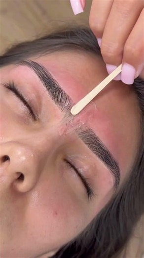 POV: Unibrow is GONE 💥 Using @satinsmoothpro clear soft wax 🪄 #explorepage #sacramento #browwa