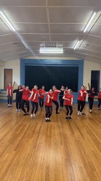 Levels Dance Tutorial: Im Outta Love Set Me Free