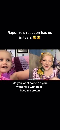 Just over here crying over the wholesomeness 😭🩷 #theprincessprogram #wholesomemoments #crownhair #yarnhair #baldisbeautiful #chemotherapysideeffects #chemohairloss #beautifulinsideandout #conversationswithkids #matchingoutfits #fyp