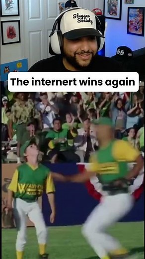 Andy Pages catch in game 7 of the World Series #mlb