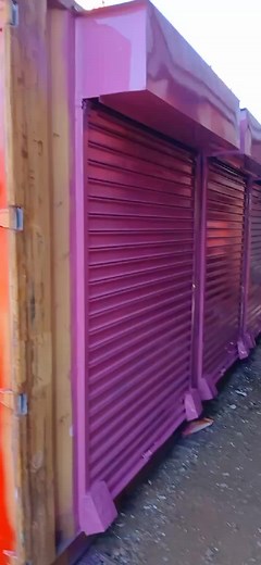 Container Painting Techniques in Fabrication Process