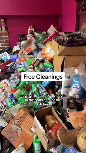 Room Transformation: 13 Bags of Garbage After 1-Hour Cleaning!