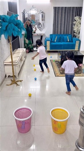 Ronok vs Rahnuma/Put the balls in the Basket challenge—who takes the money? 💵Don’t miss the end!🤣