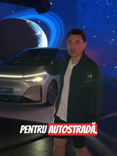 XPeng este de acum oficial în România și am rămas surprins plăcut de modelele prezentate. Vin la atac cu patru nume noi pe care trebuie să le învățăm: G6, G9, X9 și P7 . Eu pun pariu de pe acum pe SUV-ul coupe G6, mai ales că pleacă de la vreo 44.000 de euro. Încă nu dau verdicte, până nu le am pe toate la teste, acolo unde o să vorbim pe larg despre consum și autonomie reală. @autoklass.xpeng