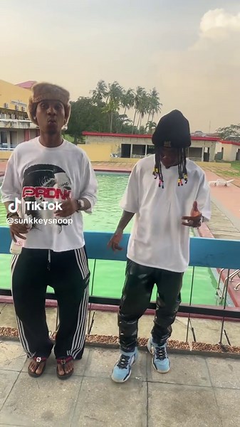Sunkkeysnoop (@sunkkeysnoop)’s videos with Shoroarae - SunkkeySnoop