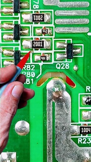 Resistencia de dos kilohmios con cinco bandas de color. #colors #resistor #value