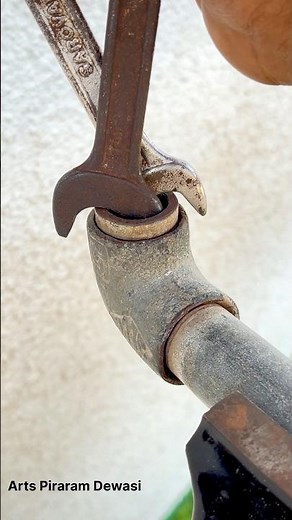 Amazing DIY Plumbing Tricks! How to Remove Broken faucet threads from a pipe! !