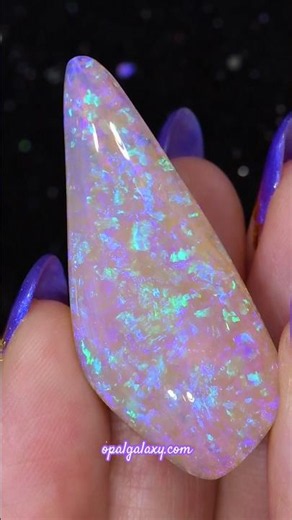 Purple Winton Crystal Boulder Opal for Pendant 31.95 ct