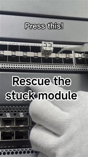 Stuck SFP removal #networking #datacenter #tips #sfp #troubleshooting #repair