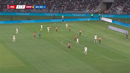 🟨🎥🟥 Catch up on the highlights from last night’s 5-2 friendly victory over AC Milan in Perth! | AS Roma