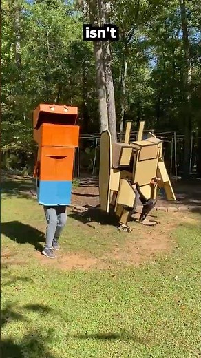 Lofty Mech Costume For Halloween!