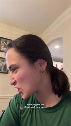 Let’s goooooo #collegelife #karah #fyp #viral #procrastination