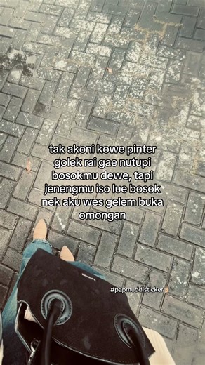 Sindiran untuk yang Menutupi Kebusukan Diri Sendiri