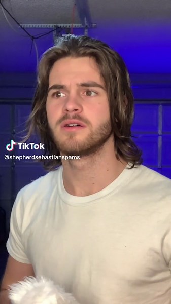 Santa Hat Fashion: Fun Holiday Looks