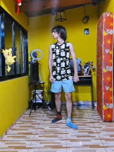 Videos de 💩EL KAKAS💩 (@kakasherman) con “sonido original - 💩EL KAKAS💩”