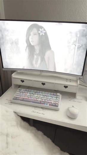 Prettiest White PC Setup Ideas to Inspire You
