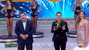 1.4M views · 10K reactions | Esse artista vale ouro!  | Programa do Ratinho | Facebook