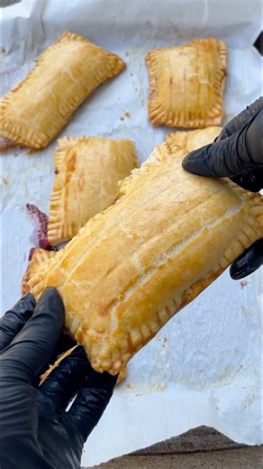 Fruit pie. Let me know if you want me to post full recipe #bakery #pie #snack | Obaapa’s Recipes