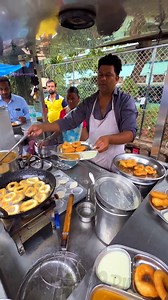 Machine medu vada of Kolhapur | We are Foodies