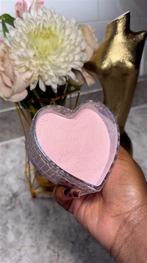 Elevating My Hygiene Routine 🧼💕| LUSH Dusting Powder~Fairy Dust #dustingpowder #lush @LUSH