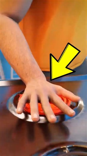 Stop Doing This When You Burn Yourself 😨