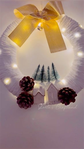 My all time favorite Christmas DIY🥰🎄🎅🏻 #christmascrafts #christmasdecor #Christmas #christmaswreath #wreath | Shweta's Craftland