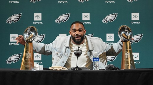 Eagles legend announces shock unretirement to rejoin team for 16th season