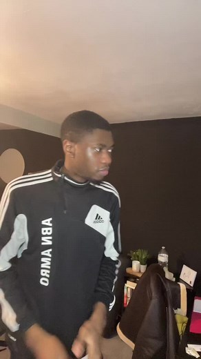 Chris Lobanzo sur TikTok