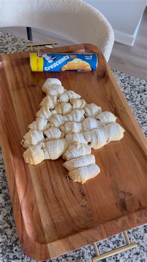 Guava Roll Pull Apart