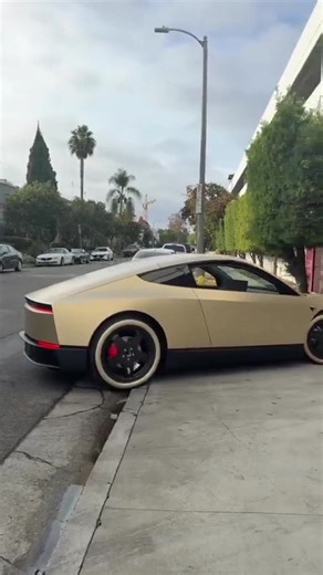 Tesla เดินหน้าสู่ยุค “แท็กซี่ไร้คนขับ” หลัง Cybercab คันแรกผลิตสำเร็จอย่างเป็นทางการ 🚖⚡️ #Tesla #Cybercab #รถไร้คนขับ #Autonomous #ข่าวtiktok