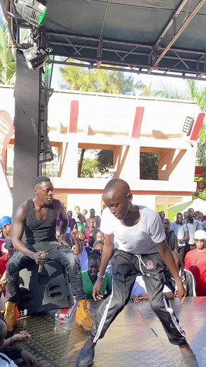 Alien Skin Performance at Elite School