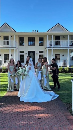 Perfect Bridesmaid Poses in Golden Hour Light | Wedding Photography