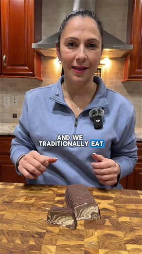 HALVA ON CLEAN MONDAY | TRADITIONAL GREEK DESSERT YOU NEED TO TRY