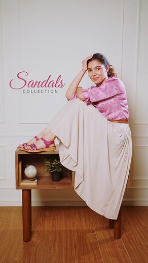 When your sandals do the talking, you just walk. 💕👠 . . . #womensandals #sandalscollection #walkaroosandals #walkwalkwalkwalkwithwalkaroo #walkaroofootwear #walkarooindia #walkwithwalkaroo #Walkaroo | Walkaroo