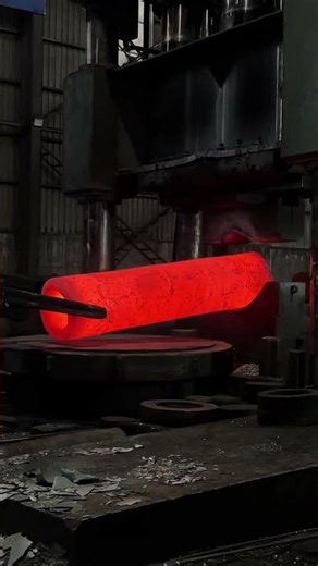 Seamless Carbon Steel Cylinder Forging Process Unveiled